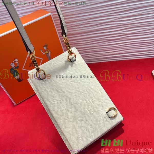 #�����޽� �̸� ��Ƽ ���� �� �� �Ŀ�ġ HE422407-4