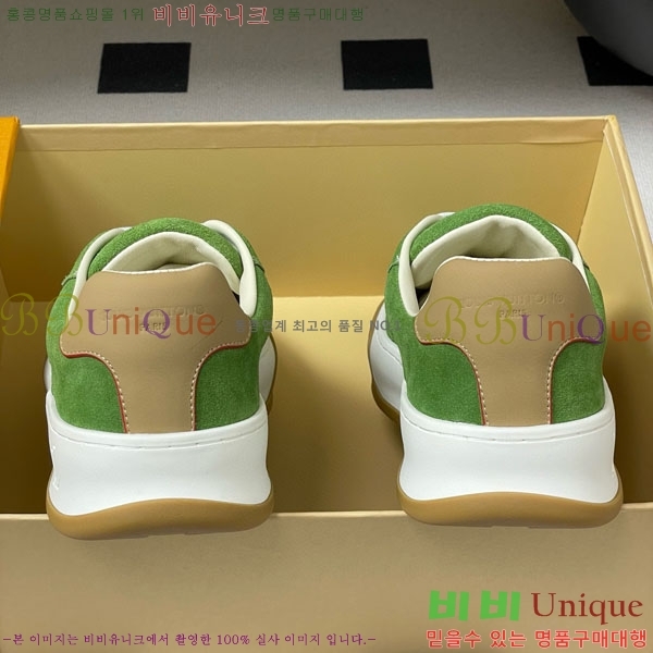  ���� ���̺��� Tilted ����Ŀ�� LV0990322-10