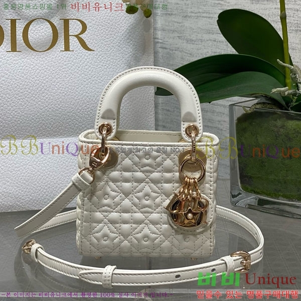 #��� ���̵�� ����ũ�� S0856-301