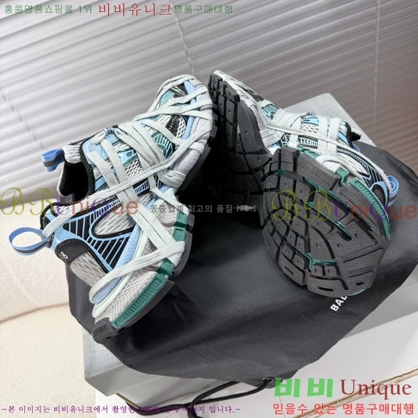 �߷��þư� 3XL Ʈ���̳� ����Ŀ�� BLA356602-9