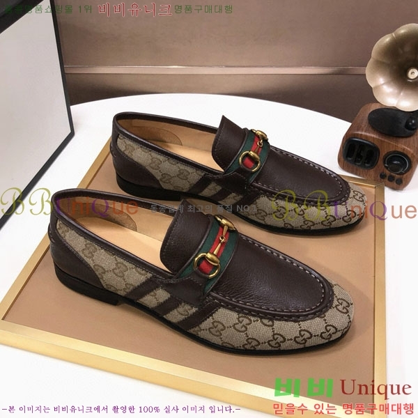 ���� ���� ���� 3G677905