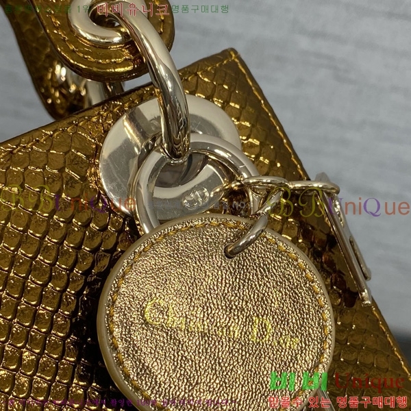 #��� ���̵�� �̴� M0505-707