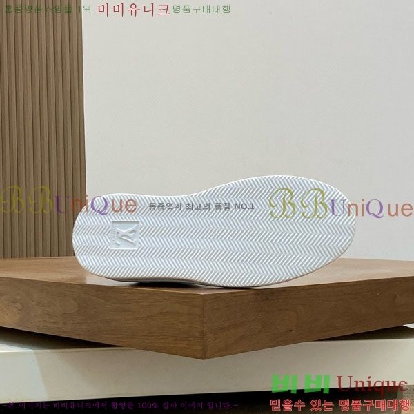 ���� ���̺��� ����Ŀ�� LV921179-3