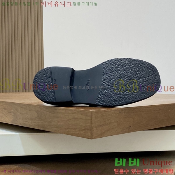 ���� ����� ���� P571870-2