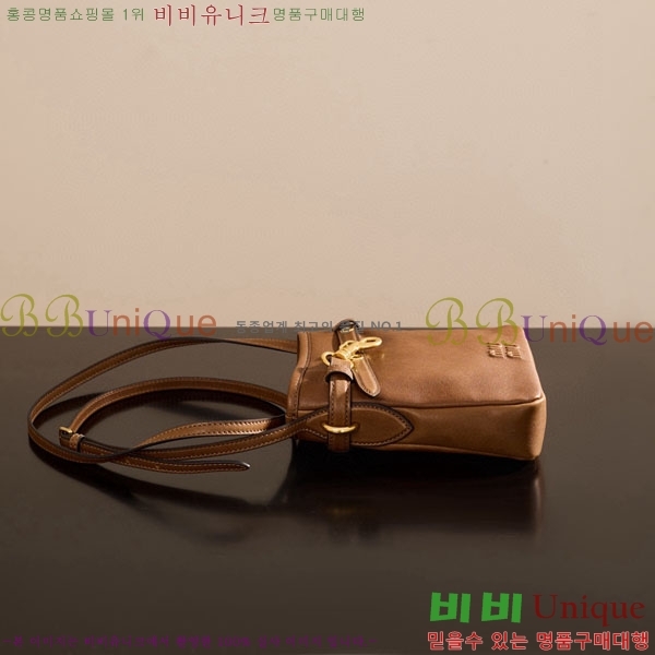 #�̿�̿� ���� �ƹ�ٸ� ��Ʈ�� �Ŀ�ġ 5NR461-702