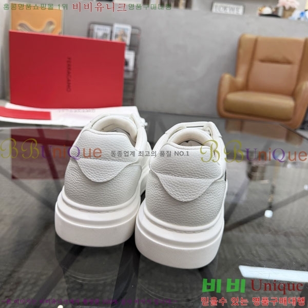 ���� �䷹���� ����Ŀ�� 12FO66055