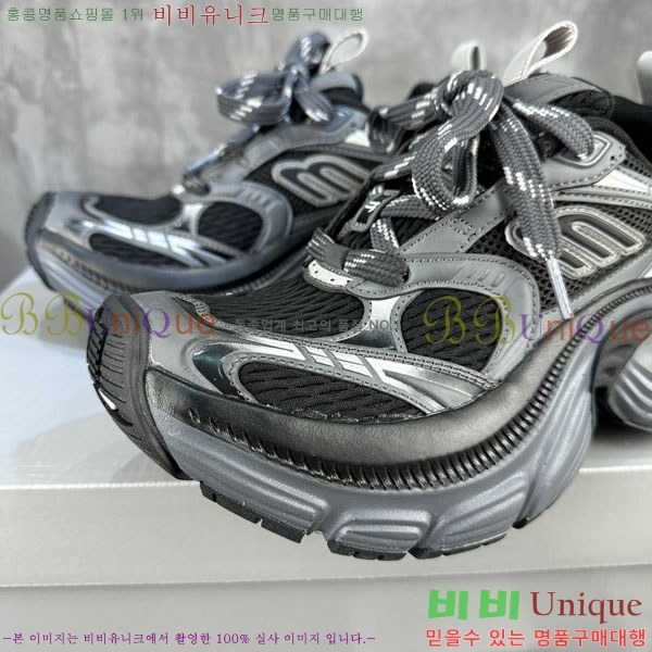 �߷��þư� 6XL Ʈ���̳� ����Ŀ�� BLA3568901-4