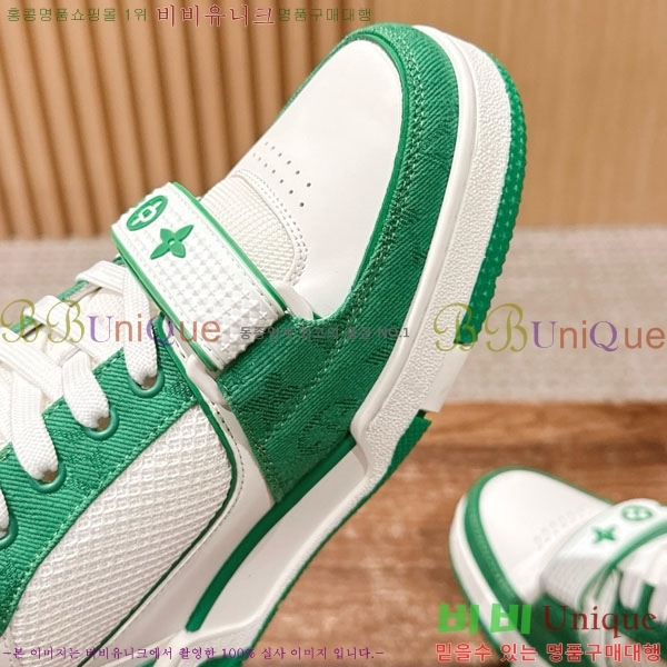 �������� LV Ʈ���̳� ����Ŀ�� LV511802-4