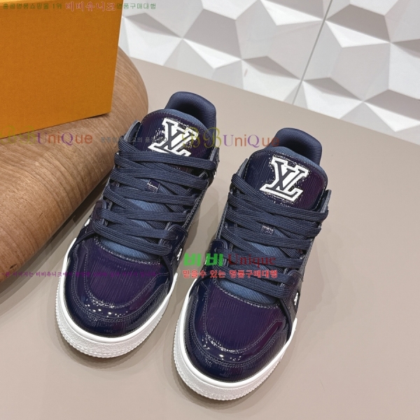 �������� LV Ʈ���̳� ����Ŀ�� 47LV262251-2