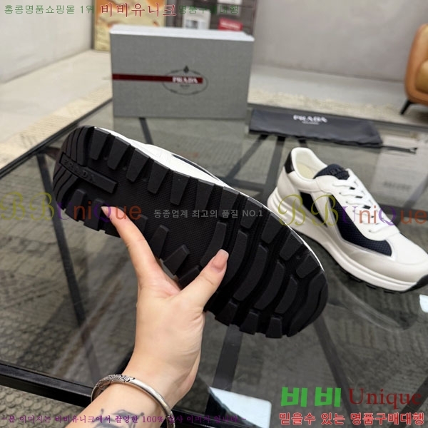 ���� ����� ����Ŀ�� P5590459-2