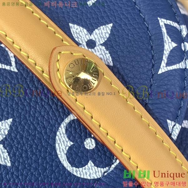 #���̺��� ũ�������� MM ���� M55699-301