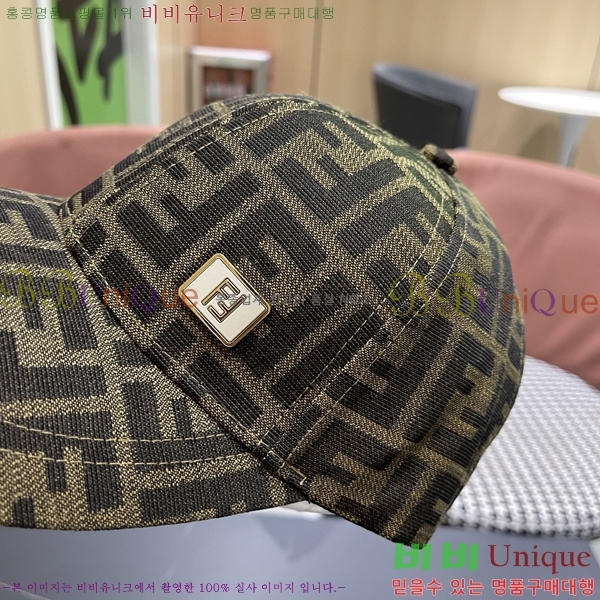 ��* ���� F1534667-4