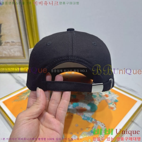 ��* ���� AM86924-3