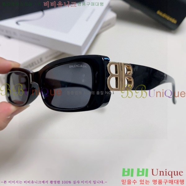 �߷�**�� ���۶� B96825-2