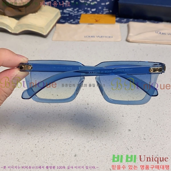 ���̺��� ���۶� LV7984683-4