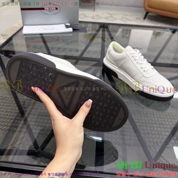 ���� ����� ����Ŀ�� OPA59061-4