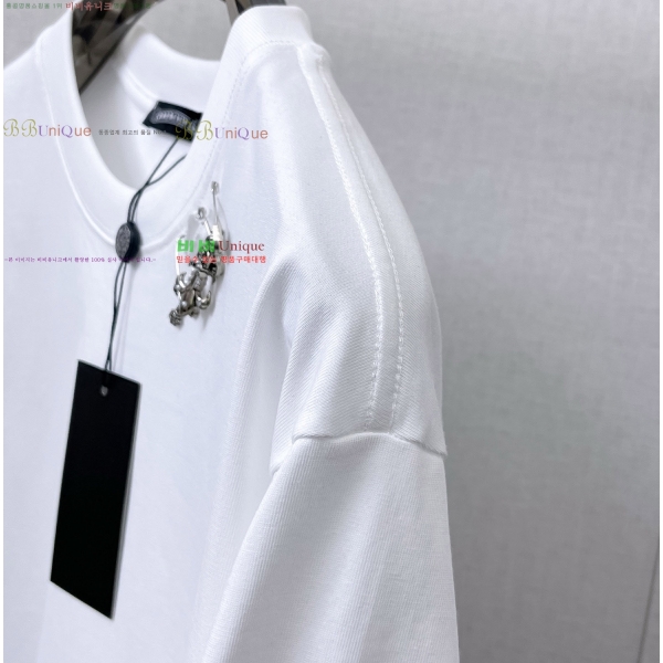 ���� ũ������ ���� Ƽ���� CH812473-4