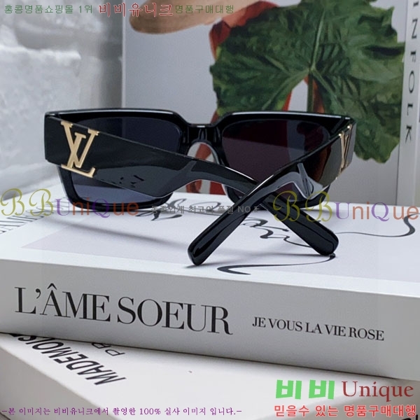 ���̺��� ���۶� LV7984685-7