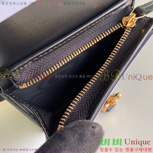 #���� ��Ű 1961 ī�� ���̽� ���� 645536-21-1