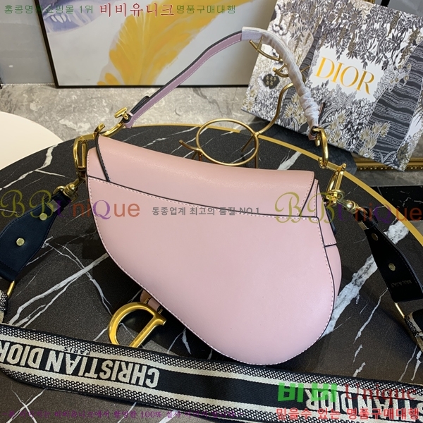 ��� ����� DRW298539-3