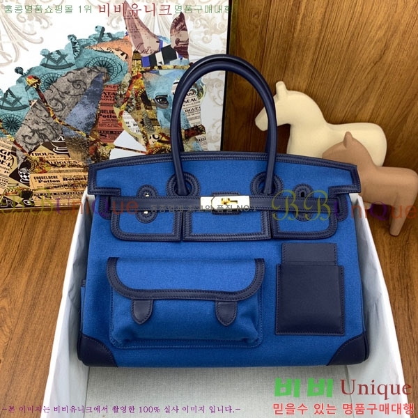 #�����޽� ĵ���� ī�� ��Ų�� 35 HE412578-5