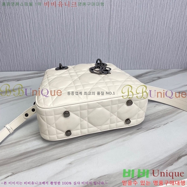 #��� ���̵�� 20017-4