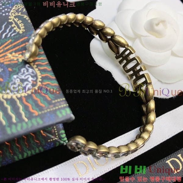 ��� ���� D145910