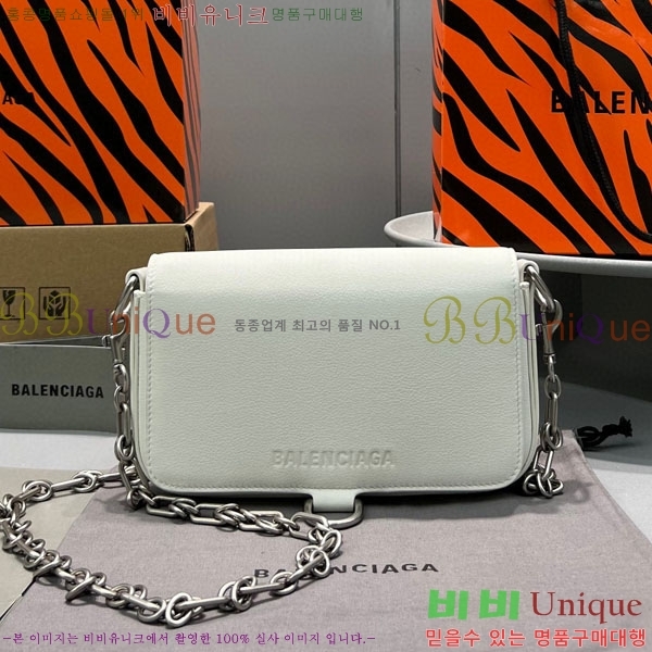 #�߷��þư� BONDAGE ü�� ����� 669728-100