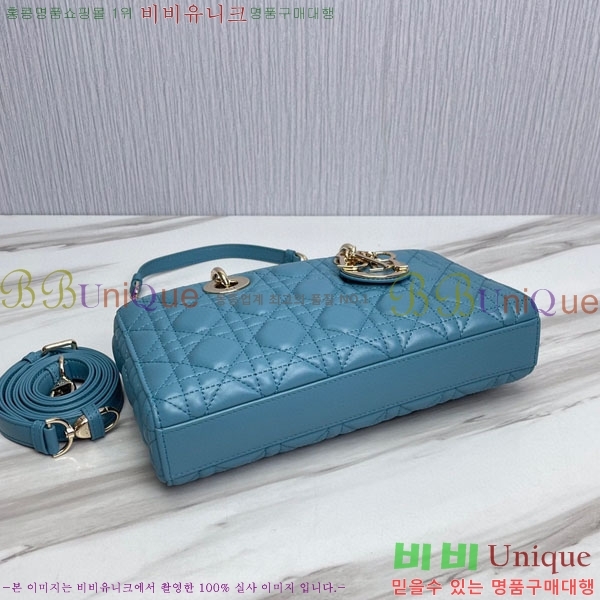 #��� ���̵� �� ���̹� M0540-207