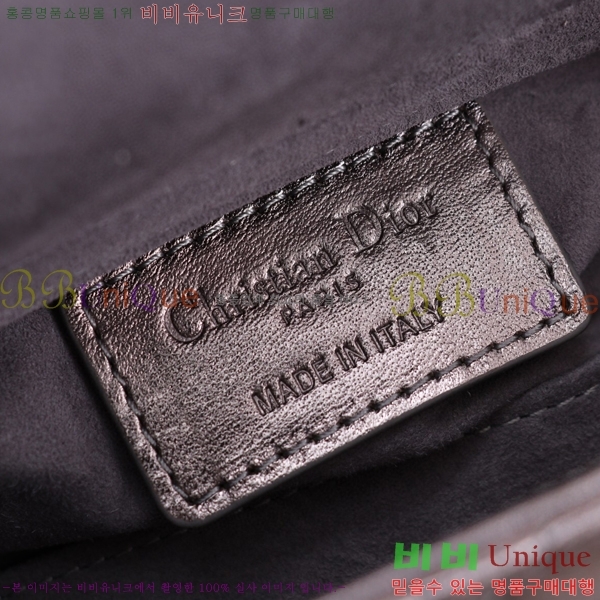 #��� ���̵� �� ���̹� ����ũ�� M05402-102