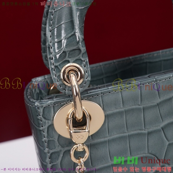 #��� ���̵�� �̴� M050566-117