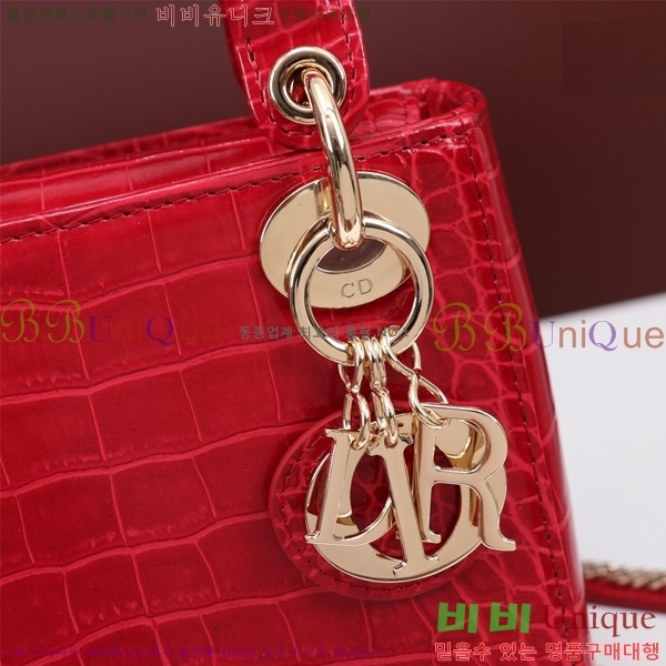 #��� ���̵�� �̴� M050566-109