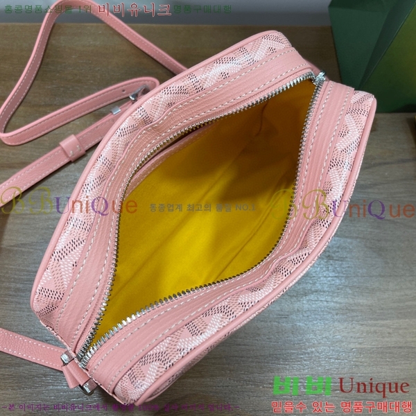 #���ߵ� ī�丣 ũ�ν��� GY4125214-20