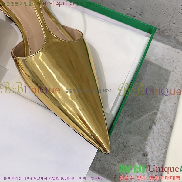 ���װ�����Ÿ ���� T �� �߷����� �÷� BV918413-2