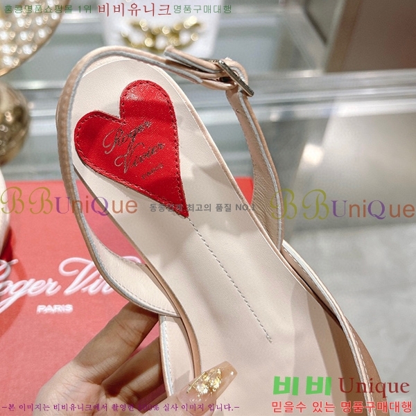 ������� �÷� ���� 28RV235221-1