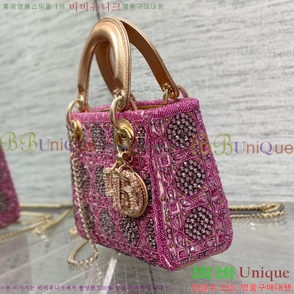 #��� ���̵�� �̴� M050566-300