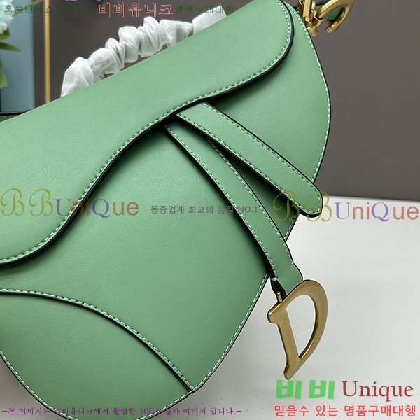 ��� ����� �̵� DR8587-5