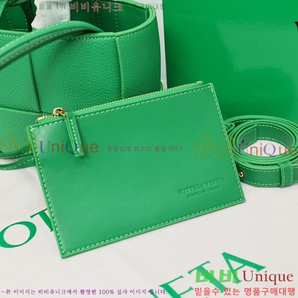 ���װ�����Ÿ �Ƹ��� ��Ʈ�� �̴� 7096002-3