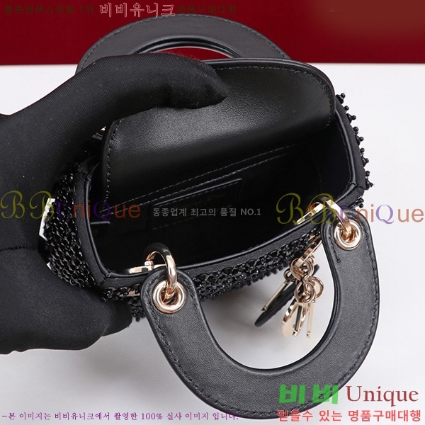 #��� ���̵�� ����ũ�� M0856801-102