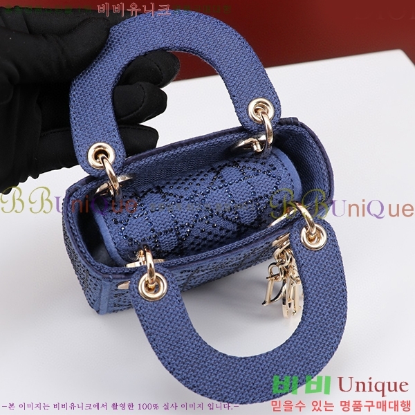 #��� ���̵�� ����ũ�� M085658-104