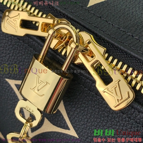 #���̺��� Ű�� �ݵѸ��� 45 ���׷� �������� M46670-101