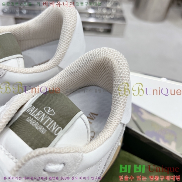 ���� �߷�Ƽ�� ����Ŀ�� A239204-44