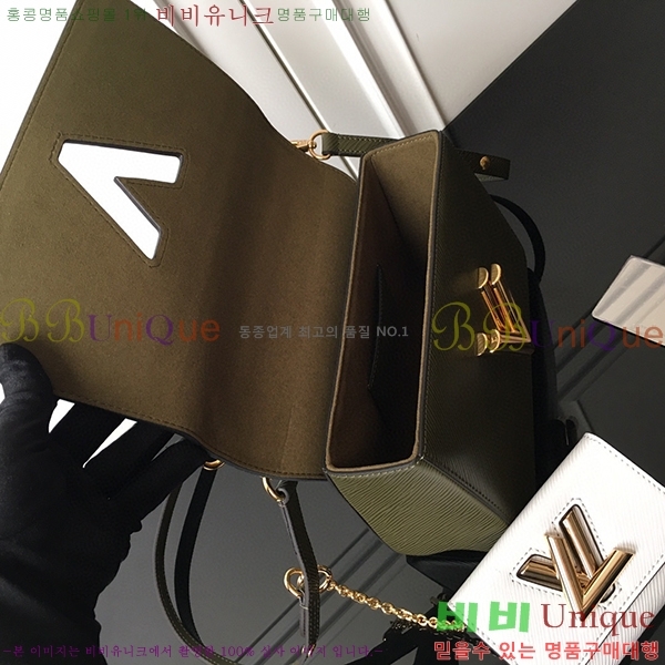 #���̺��� Ʈ����Ʈ MM M55683-103