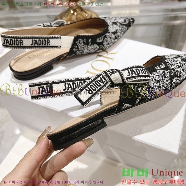 ��� �÷� ���� TY6690242-12