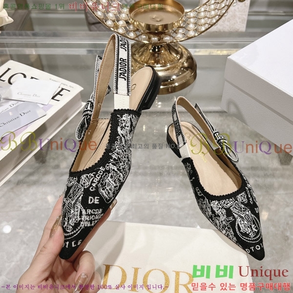 ��� �÷� ���� TY6690242-12