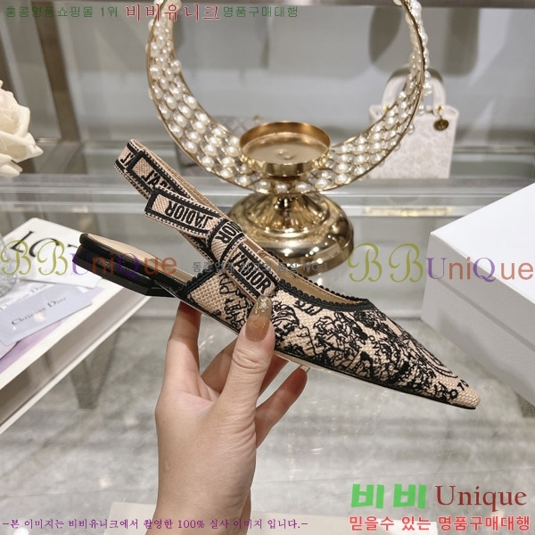 ��� �÷� ���� TY6690242-10