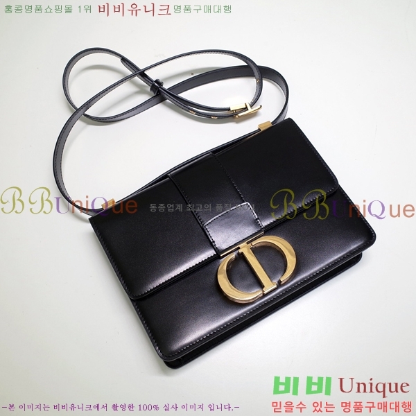 #��� 30 �����ι� M9203-663