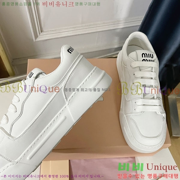 ���� �̿�̿� ����Ŀ�� M700252