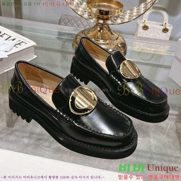 ���� ��� ���� 33D748813-3