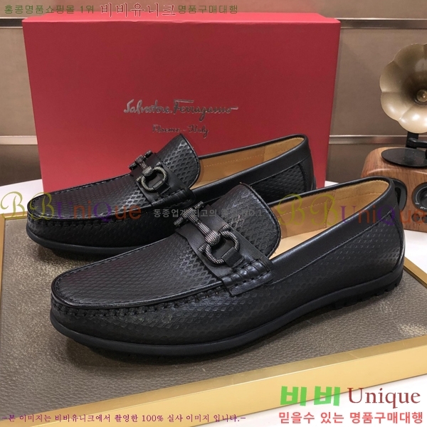 ���� ��󰡸� ĳ�־� ���� 30FE245199-2